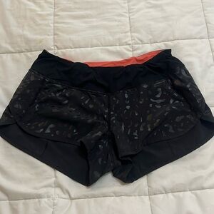 Lululemon Speed Up Low Rise 2.5” Shorts